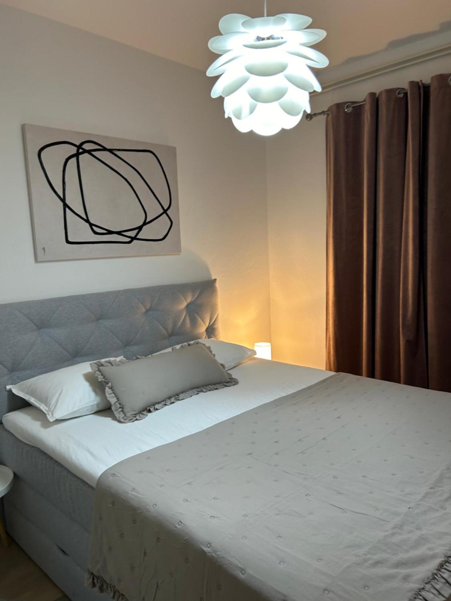 Апартаменты Apartman L&A Биоград-на-Мору Экстерьер фото