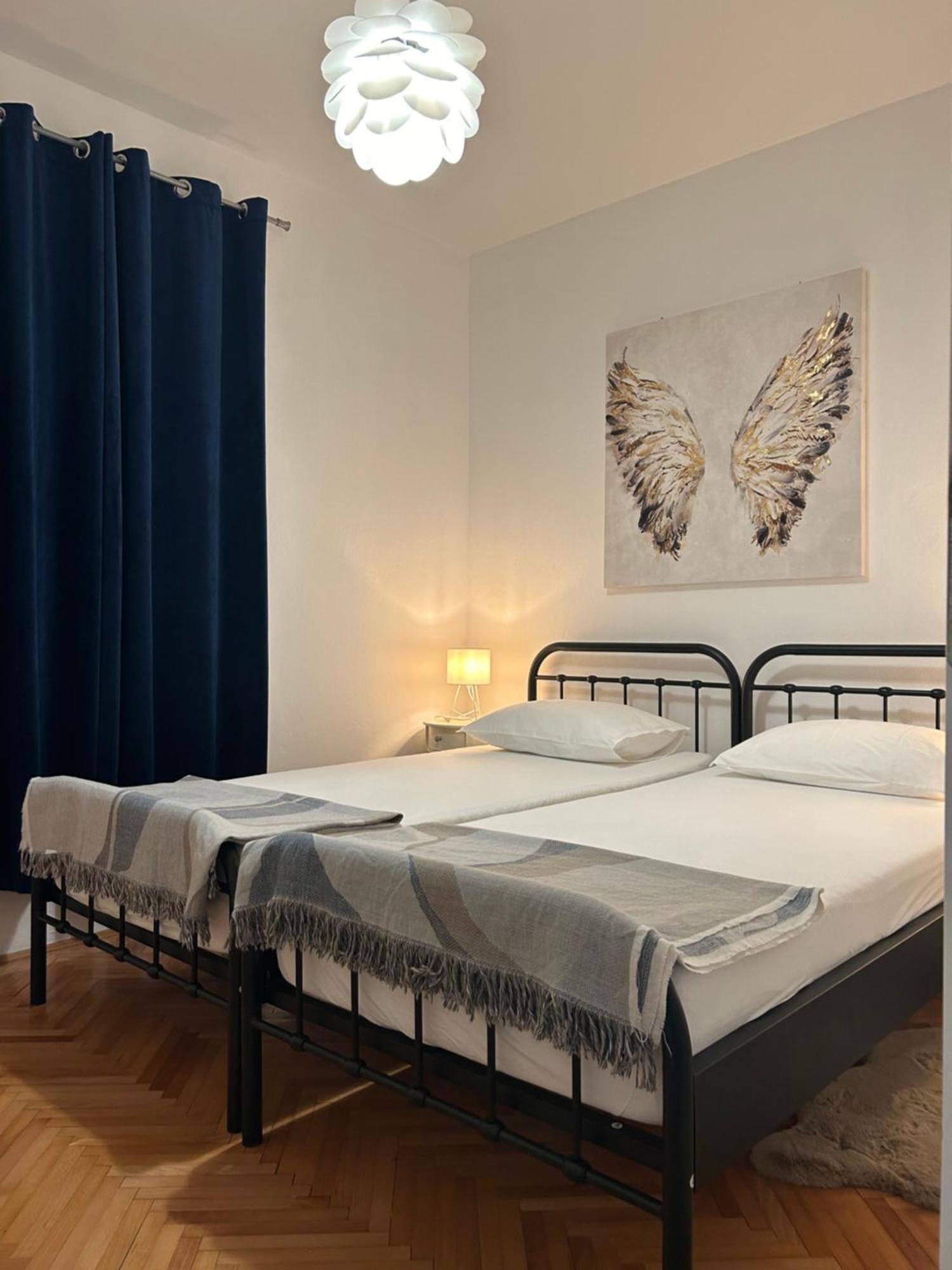 Апартаменты Apartman L&A Биоград-на-Мору Экстерьер фото