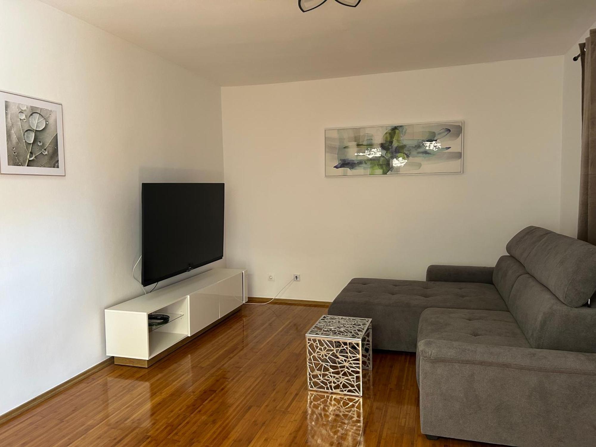 Апартаменты Apartman L&A Биоград-на-Мору Экстерьер фото